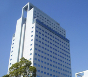 ハイテクセンタービル外観
